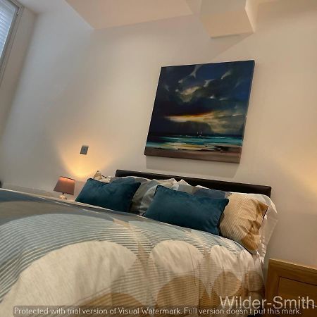 Stylish 2-Bed Luxury Apartment In Nottingham City Exterior photo