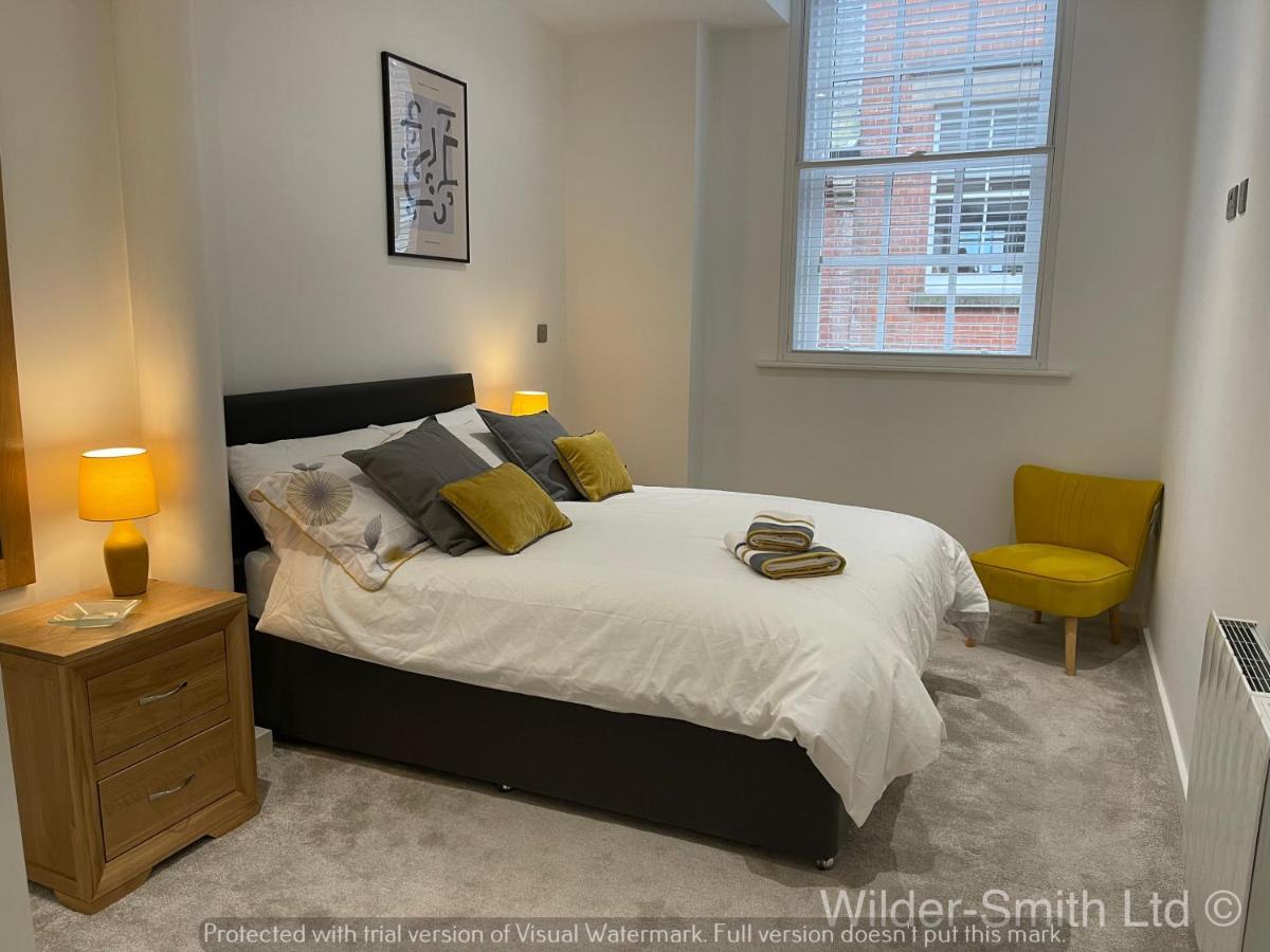 Stylish 2-Bed Luxury Apartment In Nottingham City Exterior photo